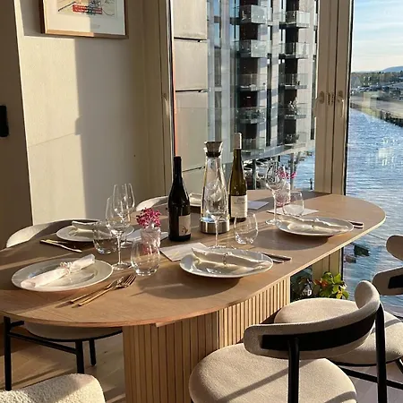 شقة Spacious With Sea-view And Sunset أوسلو
