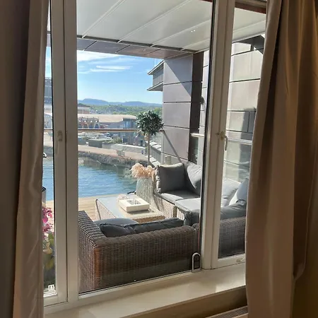 Spacious With Sea-view And Sunset Apartmán